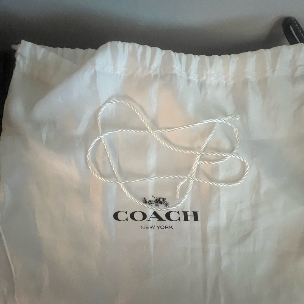 Lot of REHAB Coach Bags and wallets DAMAGED PLEASE READ - Picture 15 of 15